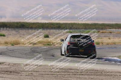 media/Oct-04-2025-OnGrid (Sat) [[44bd565ffa]]/Yellow Group/Grapevine/